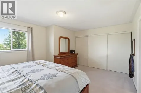 2871 Darien Road Burlington ON L7M 4R6