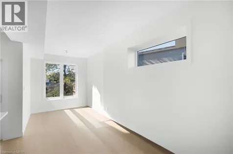 214 William Street Delhi ON N4B 2E1