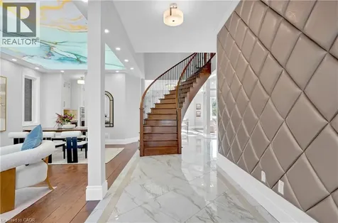 7 Riesling Court Hamilton ON L8G 0B4