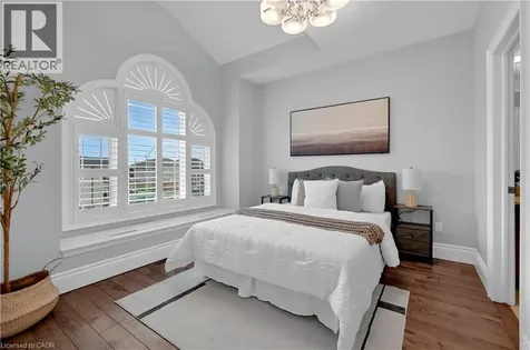 7 Riesling Court Hamilton ON L8G 0B4