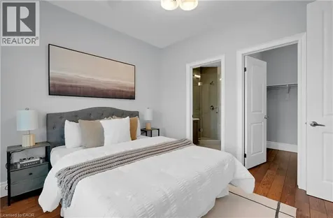 7 Riesling Court Hamilton ON L8G 0B4