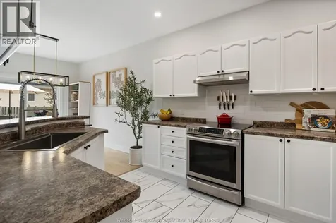 1084 Cora Greenwood Drive Windsor ON N8P 1K3