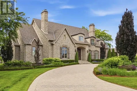 28 Deer Ridge Crescent Kitchener ON N2P 2L3