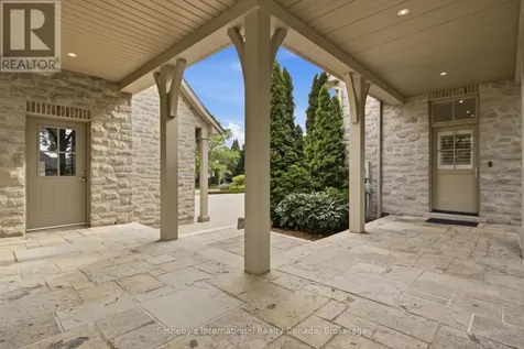 28 Deer Ridge Crescent Kitchener ON N2P 2L3