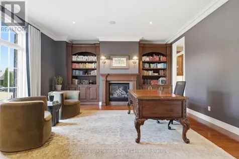 28 Deer Ridge Crescent Kitchener ON N2P 2L3