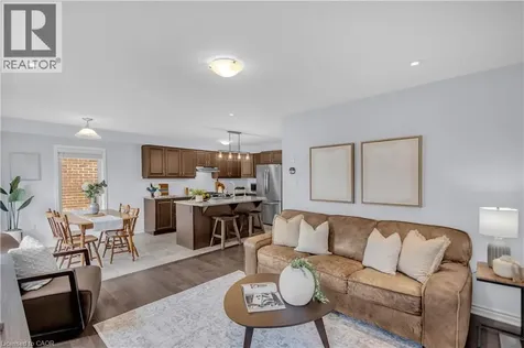 515 Equestrian Way Cambridge ON N3E 0B5