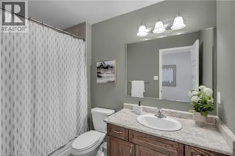 515 Equestrian Way Cambridge ON N3E 0B5