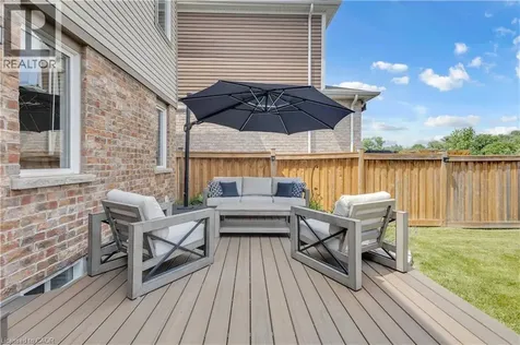 515 Equestrian Way Cambridge ON N3E 0B5
