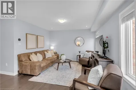 515 Equestrian Way Cambridge ON N3E 0B5