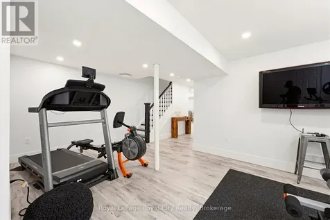 31 Wetland Way Kitchener ON N2P 2Y8