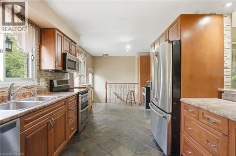 318 Freelton Road Puslinch ON N0B 2J0