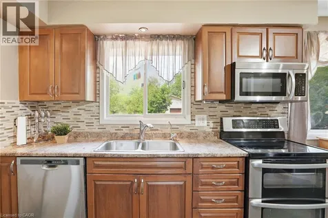318 Freelton Road Puslinch ON N0B 2J0