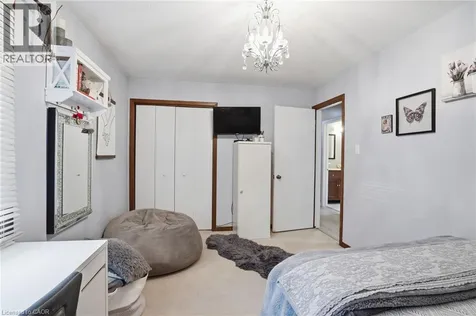 318 Freelton Road Puslinch ON N0B 2J0