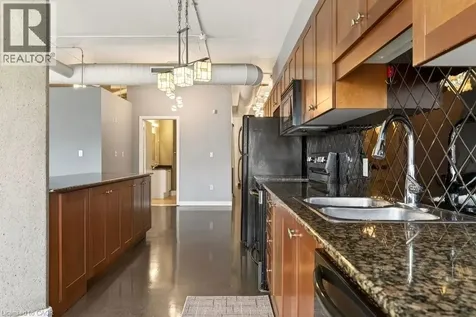 66 Bay Street South Hamilton ON L8P 4Z6
