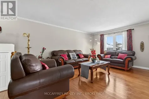 1311 Cuthbertson Avenue Brockville ON K6V 6Y2
