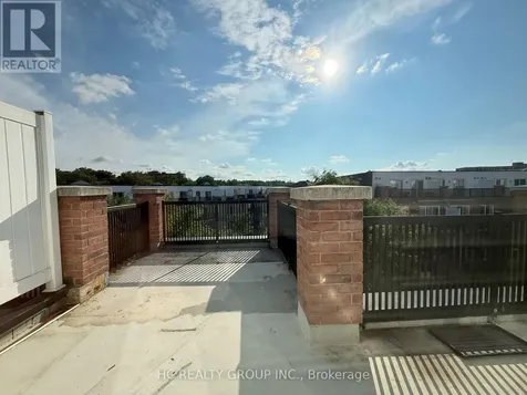 3043 Finch Avenue West Toronto (humbermede) ON M9M 0A4