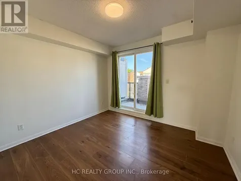 3043 Finch Avenue West Toronto (humbermede) ON M9M 0A4