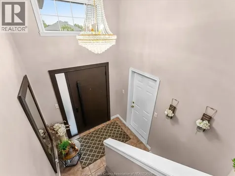 2408 Waterford Avenue Windsor ON N8P 1S1
