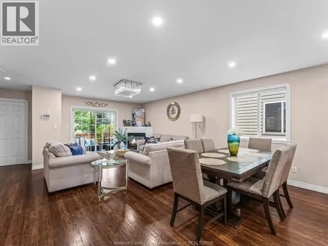 2408 Waterford Avenue Windsor ON N8P 1S1