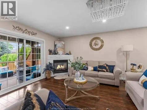 2408 Waterford Avenue Windsor ON N8P 1S1