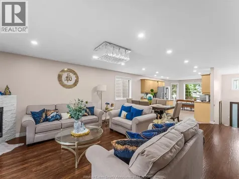 2408 Waterford Avenue Windsor ON N8P 1S1