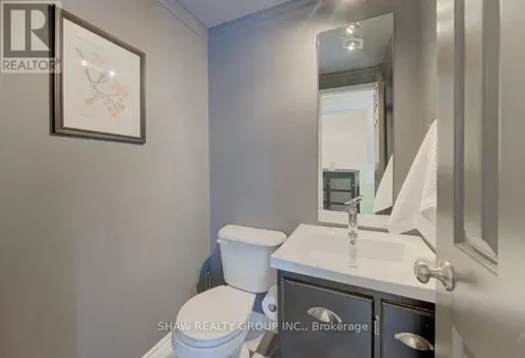 108 Clearwater Crescent Waterloo ON N2V 1L8