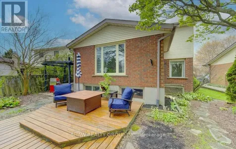 108 Clearwater Crescent Waterloo ON N2V 1L8
