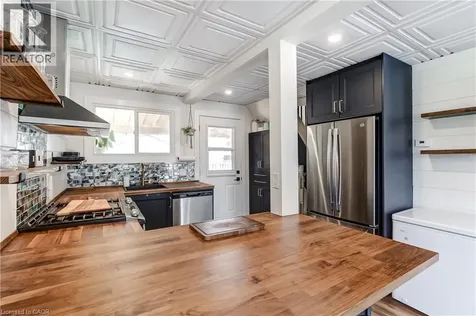 35 Pansy Avenue Port Dover ON N0A 1N7