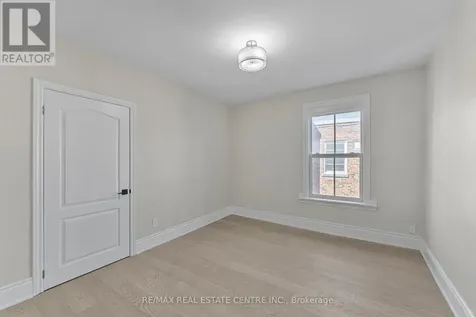 17 First Street Orangeville ON L9W 2C6