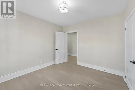 17 First Street Orangeville ON L9W 2C6
