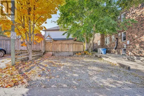 17 First Street Orangeville ON L9W 2C6