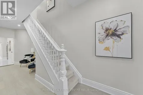 17 First Street Orangeville ON L9W 2C6