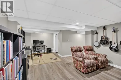 124 Bailey Drive Cambridge ON N1P 0A2