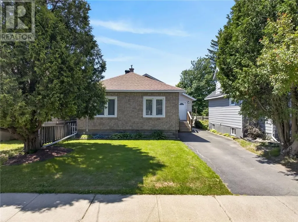 663 Whittaker Street Sudbury ON P3E 4A9