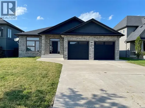 967 Westwood Drive Lakeshore ON N0R 1A0