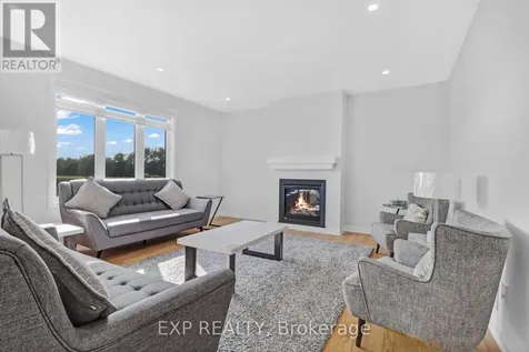 626 Inver Lane Ottawa ON K2J 7C4