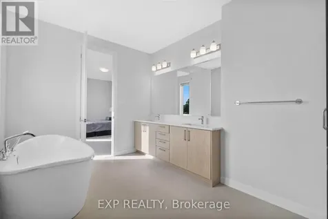 626 Inver Lane Ottawa ON K2J 7C4