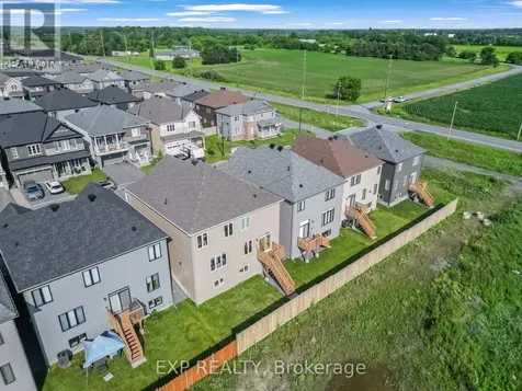 626 Inver Lane Ottawa ON K2J 7C4
