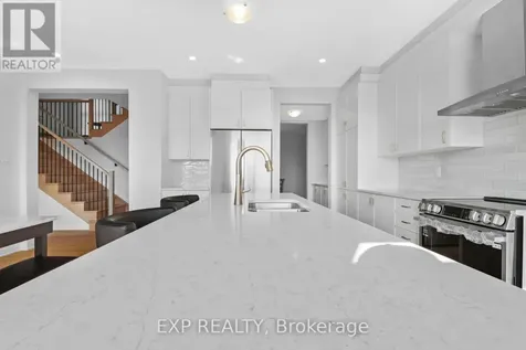 626 Inver Lane Ottawa ON K2J 7C4