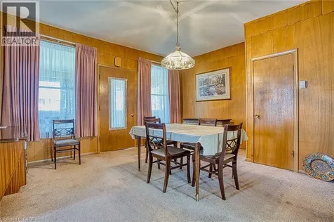 4207 William Street Beamsville ON L3J 0K8