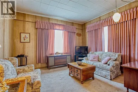 4207 William Street Beamsville ON L3J 0K8