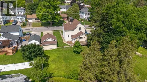 4207 William Street Beamsville ON L3J 0K8