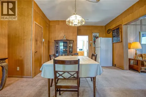 4207 William Street Beamsville ON L3J 0K8