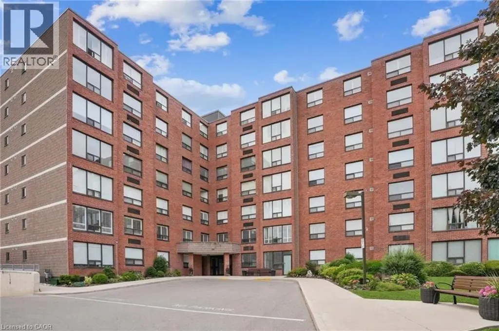 99 Donn Avenue Stoney Creek ON L8G 5B2