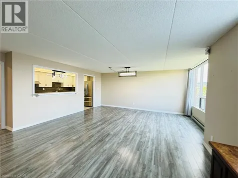 99 Donn Avenue Stoney Creek ON L8G 5B2