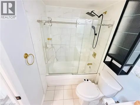 99 Donn Avenue Stoney Creek ON L8G 5B2