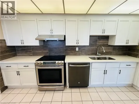 99 Donn Avenue Stoney Creek ON L8G 5B2