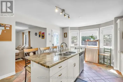 359 Lexington Road Waterloo ON N2K 2J9