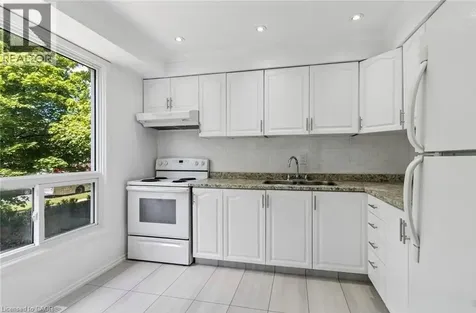 32 Lansing Square Brampton ON L6Z 1E6