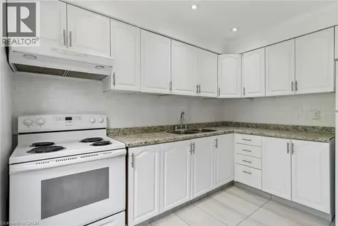 32 Lansing Square Brampton ON L6Z 1E6